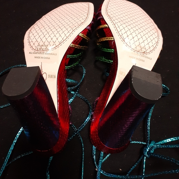 Metallic multicolored Jessica Simpson platform - Picture 4 of 4